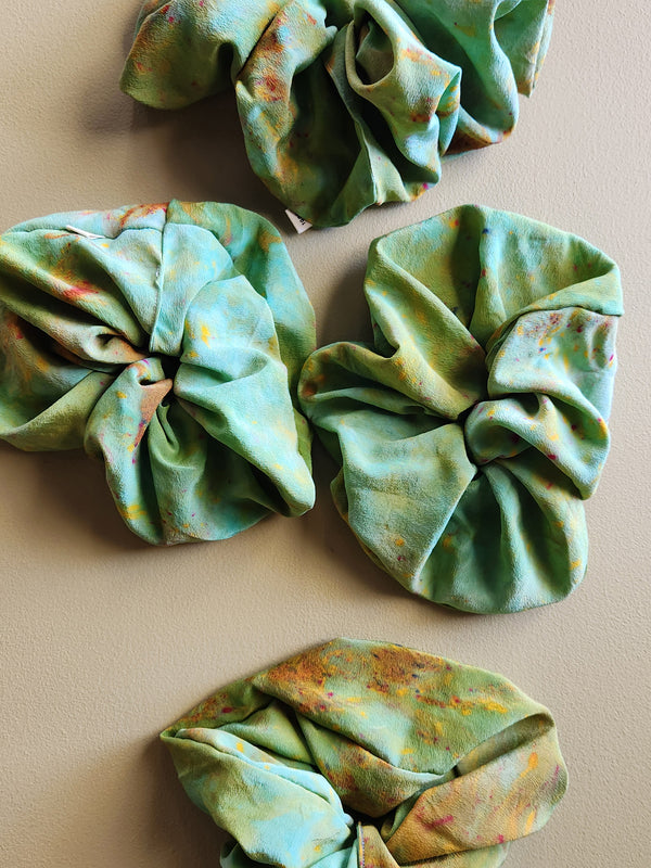 Confetti Silk Scrunchie - Lichen